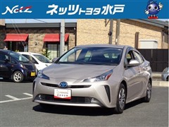 プリウス A