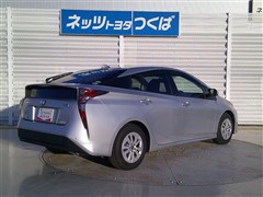 プリウス S セーフティープラス