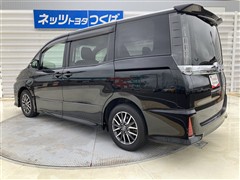 ヴォクシー ZS