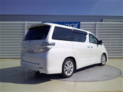 ヴェルファイア 2.4Z プラチナ