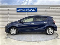 アクア S スタイルブラック