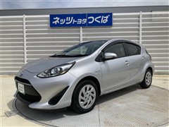 トヨタ アクア G