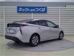 プリウス A プレミアム