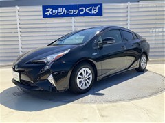 トヨタ プリウス Sセフティープラス