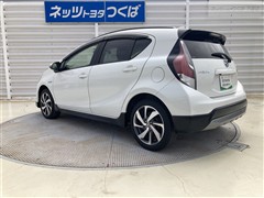 アクア X-アーバン