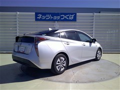 プリウス A プレミアム