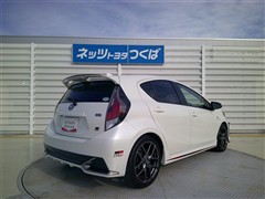 アクアG GRスポーツ・17インチ