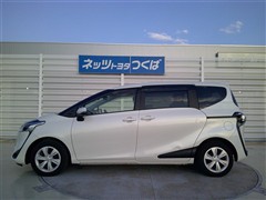 シエンタHEV ファンベースX