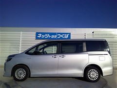 ヴォクシー ハイブリッド V