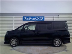 ヴォクシーHEV ZS