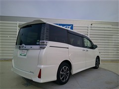 ヴォクシー ZS キラメキ2