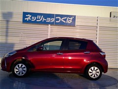 ヴィッツ F セーフティーE3