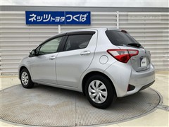 ヴィッツ ハイブリッド F