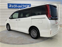 エスクァイア ハイブリッドGi