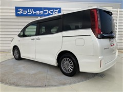 エスクァイア ハイブリッドGi