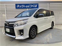 トヨタ ヴォクシー ZSキラメキ