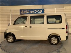 タウンエースバンDX