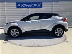 C-HR ハイブリッドS