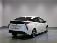 プリウス A ツーリングセレクション