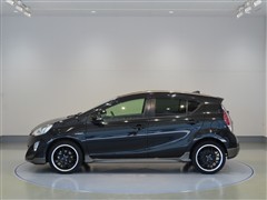 アクア X-アーバン