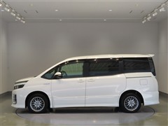 ヴォクシー ZS