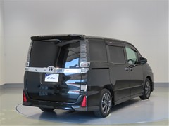 ヴォクシー ZS
