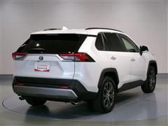 RAV4 ハイブリッドG 4WD