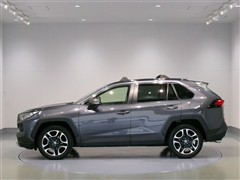 RAV4 アドベンチャー 4WD
