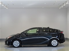 プリウス S セーフティープラス