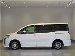 ヴォクシー HEV ZS