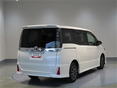 ヴォクシー ZS