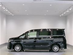 ヴォクシー ハイブリッド ZS