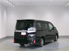 ヴォクシー ハイブリッド ZS