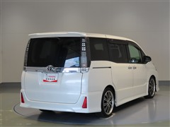 ヴォクシー ZS