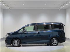 ヴォクシー ハイブリッド V