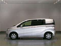 フリードスパイク G ジャスト