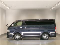ハイエースバン スーパーGLダーク