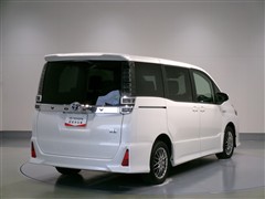 ヴォクシー ハイブリッドZS