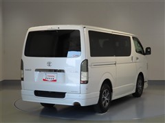 ハイエースバンGLダークプライム2