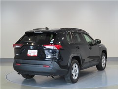 RAV4 ハイブリッドX 4WD