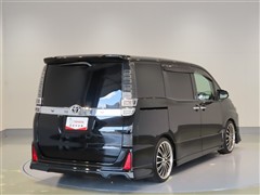 ヴォクシー ZS