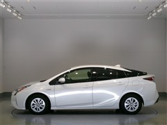 プリウス S セーフティプラス