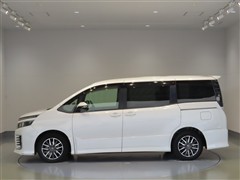 ヴォクシー ZS