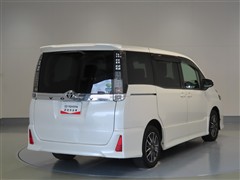 ヴォクシー ZS