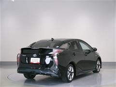 プリウス A ツーリングセレクション