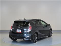 アクア G GRスポーツ 17インチP