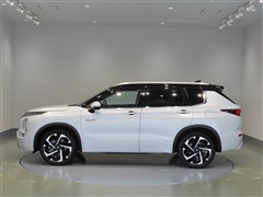 アウトランダーPHEV P