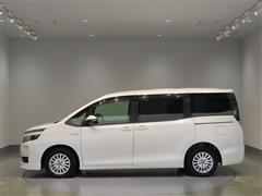 ヴォクシー ハイブリッド V