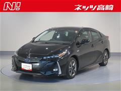 トヨタ　プリウスPHV A