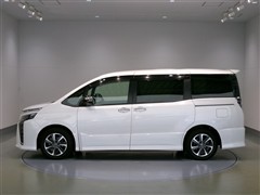 ヴォクシー ZS キラメキ